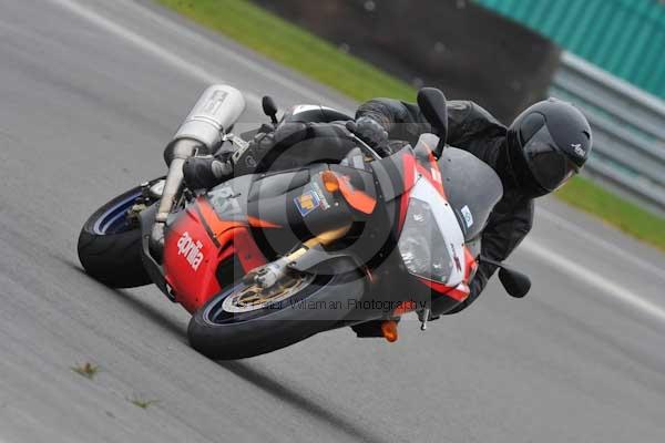 Motorcycle action photographs;Ty croes;anglesey;anglesey photographs;event digital images;eventdigitalimages;no limits trackday;peter wileman photography;trac mon;trackday;trackday digital images;trackday photos