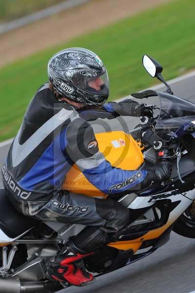 Motorcycle action photographs;Ty croes;anglesey;anglesey photographs;event digital images;eventdigitalimages;no limits trackday;peter wileman photography;trac mon;trackday;trackday digital images;trackday photos