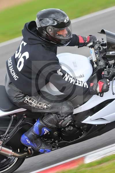 Motorcycle action photographs;Ty croes;anglesey;anglesey photographs;event digital images;eventdigitalimages;no limits trackday;peter wileman photography;trac mon;trackday;trackday digital images;trackday photos
