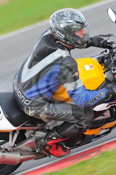 Motorcycle action photographs;Ty croes;anglesey;anglesey photographs;event digital images;eventdigitalimages;no limits trackday;peter wileman photography;trac mon;trackday;trackday digital images;trackday photos
