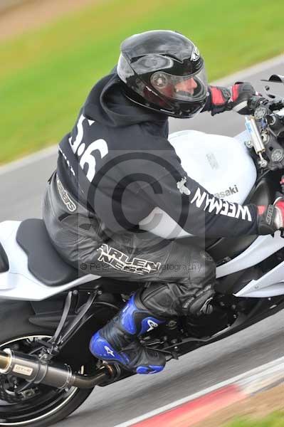 Motorcycle action photographs;Ty croes;anglesey;anglesey photographs;event digital images;eventdigitalimages;no limits trackday;peter wileman photography;trac mon;trackday;trackday digital images;trackday photos