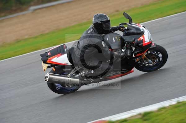 Motorcycle action photographs;Ty croes;anglesey;anglesey photographs;event digital images;eventdigitalimages;no limits trackday;peter wileman photography;trac mon;trackday;trackday digital images;trackday photos