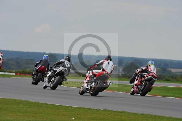 Motorcycle action photographs;Ty croes;anglesey;anglesey photographs;event digital images;eventdigitalimages;no limits trackday;peter wileman photography;trac mon;trackday;trackday digital images;trackday photos