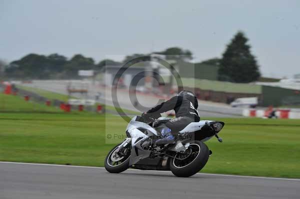 Motorcycle action photographs;Ty croes;anglesey;anglesey photographs;event digital images;eventdigitalimages;no limits trackday;peter wileman photography;trac mon;trackday;trackday digital images;trackday photos