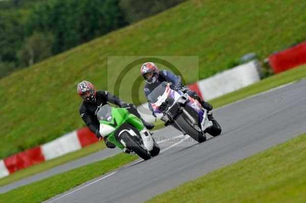 Motorcycle action photographs;Ty croes;anglesey;anglesey photographs;event digital images;eventdigitalimages;no limits trackday;peter wileman photography;trac mon;trackday;trackday digital images;trackday photos