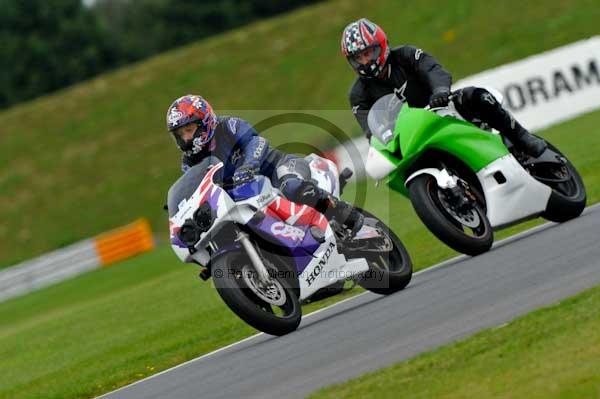 Motorcycle action photographs;Ty croes;anglesey;anglesey photographs;event digital images;eventdigitalimages;no limits trackday;peter wileman photography;trac mon;trackday;trackday digital images;trackday photos