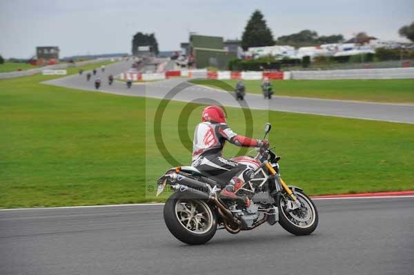 Motorcycle action photographs;Ty croes;anglesey;anglesey photographs;event digital images;eventdigitalimages;no limits trackday;peter wileman photography;trac mon;trackday;trackday digital images;trackday photos