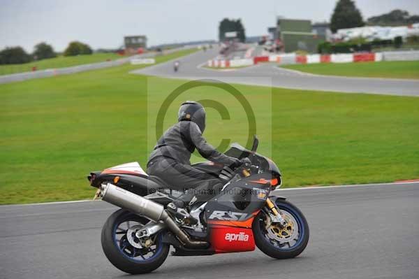 Motorcycle action photographs;Ty croes;anglesey;anglesey photographs;event digital images;eventdigitalimages;no limits trackday;peter wileman photography;trac mon;trackday;trackday digital images;trackday photos
