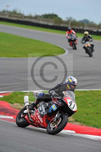 Motorcycle action photographs;Ty croes;anglesey;anglesey photographs;event digital images;eventdigitalimages;no limits trackday;peter wileman photography;trac mon;trackday;trackday digital images;trackday photos