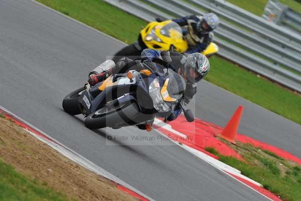 Motorcycle action photographs;Ty croes;anglesey;anglesey photographs;event digital images;eventdigitalimages;no limits trackday;peter wileman photography;trac mon;trackday;trackday digital images;trackday photos