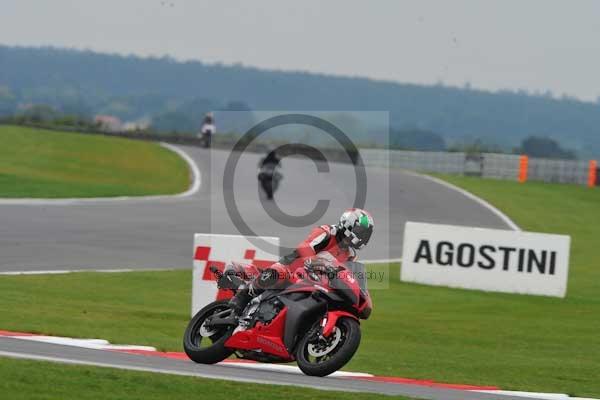 Motorcycle action photographs;Ty croes;anglesey;anglesey photographs;event digital images;eventdigitalimages;no limits trackday;peter wileman photography;trac mon;trackday;trackday digital images;trackday photos