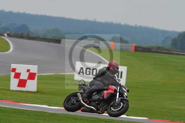 Motorcycle action photographs;Ty croes;anglesey;anglesey photographs;event digital images;eventdigitalimages;no limits trackday;peter wileman photography;trac mon;trackday;trackday digital images;trackday photos