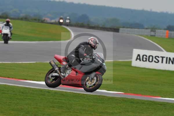Motorcycle action photographs;Ty croes;anglesey;anglesey photographs;event digital images;eventdigitalimages;no limits trackday;peter wileman photography;trac mon;trackday;trackday digital images;trackday photos