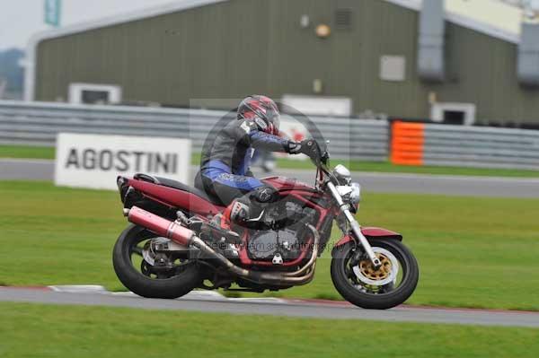 Motorcycle action photographs;Ty croes;anglesey;anglesey photographs;event digital images;eventdigitalimages;no limits trackday;peter wileman photography;trac mon;trackday;trackday digital images;trackday photos