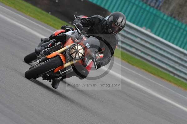 Motorcycle action photographs;Ty croes;anglesey;anglesey photographs;event digital images;eventdigitalimages;no limits trackday;peter wileman photography;trac mon;trackday;trackday digital images;trackday photos
