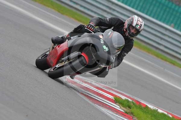 Motorcycle action photographs;Ty croes;anglesey;anglesey photographs;event digital images;eventdigitalimages;no limits trackday;peter wileman photography;trac mon;trackday;trackday digital images;trackday photos