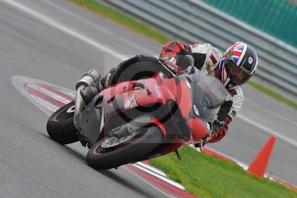 Motorcycle action photographs;Ty croes;anglesey;anglesey photographs;event digital images;eventdigitalimages;no limits trackday;peter wileman photography;trac mon;trackday;trackday digital images;trackday photos