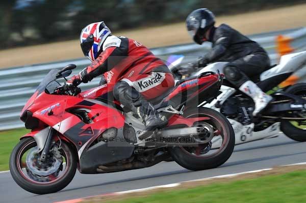Motorcycle action photographs;Ty croes;anglesey;anglesey photographs;event digital images;eventdigitalimages;no limits trackday;peter wileman photography;trac mon;trackday;trackday digital images;trackday photos
