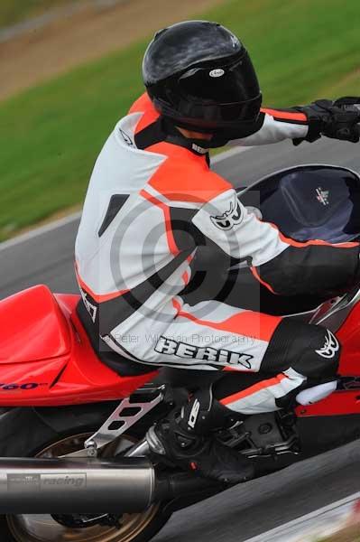 Motorcycle action photographs;Ty croes;anglesey;anglesey photographs;event digital images;eventdigitalimages;no limits trackday;peter wileman photography;trac mon;trackday;trackday digital images;trackday photos