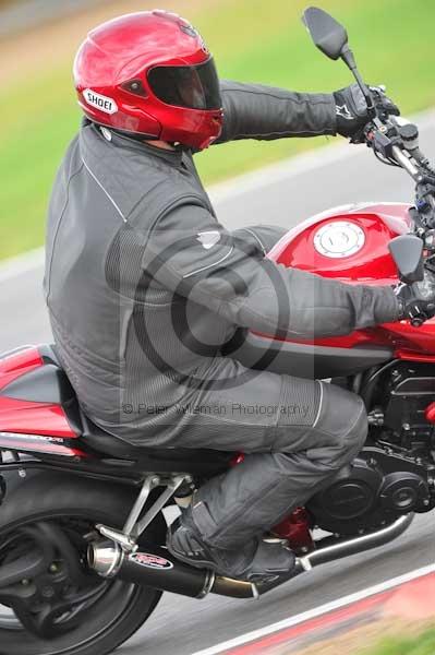 Motorcycle action photographs;Ty croes;anglesey;anglesey photographs;event digital images;eventdigitalimages;no limits trackday;peter wileman photography;trac mon;trackday;trackday digital images;trackday photos