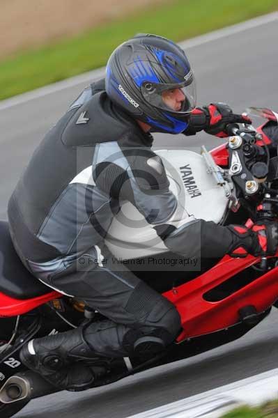 Motorcycle action photographs;Ty croes;anglesey;anglesey photographs;event digital images;eventdigitalimages;no limits trackday;peter wileman photography;trac mon;trackday;trackday digital images;trackday photos