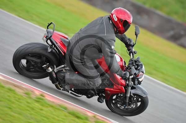 Motorcycle action photographs;Ty croes;anglesey;anglesey photographs;event digital images;eventdigitalimages;no limits trackday;peter wileman photography;trac mon;trackday;trackday digital images;trackday photos