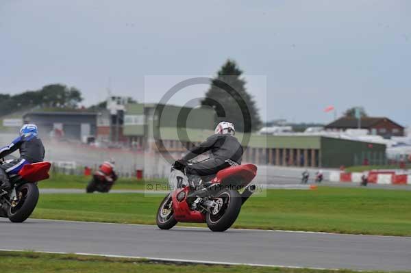 Motorcycle action photographs;Ty croes;anglesey;anglesey photographs;event digital images;eventdigitalimages;no limits trackday;peter wileman photography;trac mon;trackday;trackday digital images;trackday photos