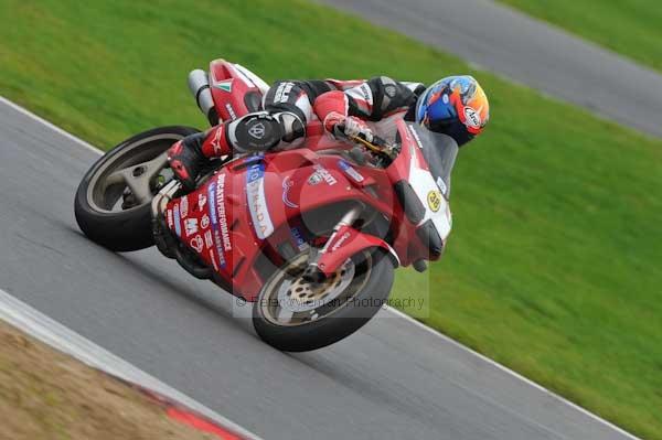 Motorcycle action photographs;Ty croes;anglesey;anglesey photographs;event digital images;eventdigitalimages;no limits trackday;peter wileman photography;trac mon;trackday;trackday digital images;trackday photos