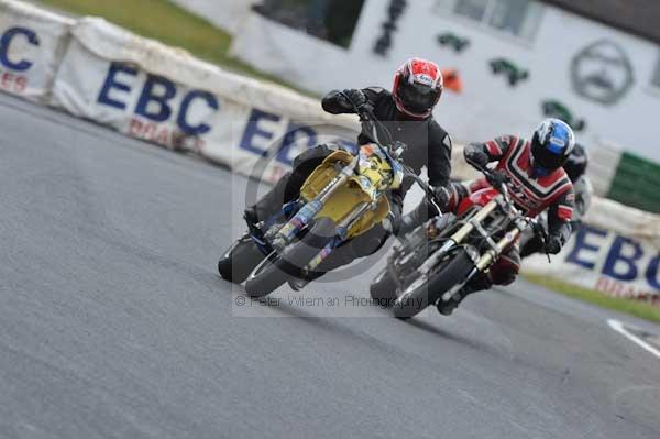 anglesey;brands hatch;cadwell park;croft;donington park;enduro digital images;event digital images;eventdigitalimages;mallory;no limits;oulton park;peter wileman photography;racing digital images;silverstone;snetterton;trackday digital images;trackday photos;vmcc banbury run;welsh 2 day enduro