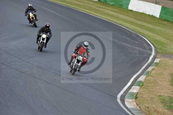 anglesey;brands hatch;cadwell park;croft;donington park;enduro digital images;event digital images;eventdigitalimages;mallory;no limits;oulton park;peter wileman photography;racing digital images;silverstone;snetterton;trackday digital images;trackday photos;vmcc banbury run;welsh 2 day enduro