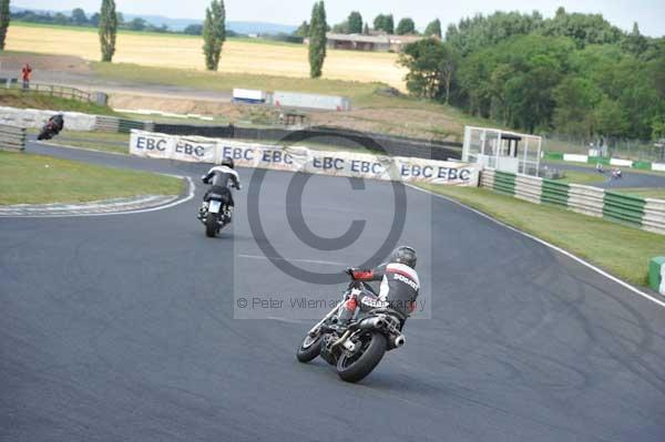 anglesey;brands hatch;cadwell park;croft;donington park;enduro digital images;event digital images;eventdigitalimages;mallory;no limits;oulton park;peter wileman photography;racing digital images;silverstone;snetterton;trackday digital images;trackday photos;vmcc banbury run;welsh 2 day enduro