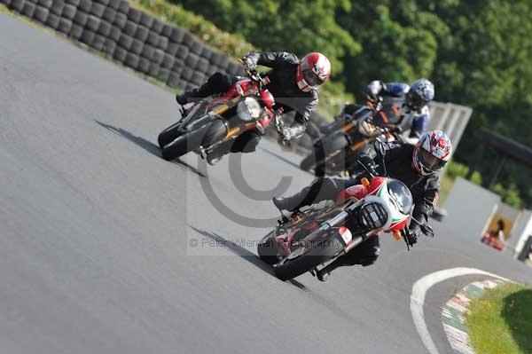 anglesey;brands hatch;cadwell park;croft;donington park;enduro digital images;event digital images;eventdigitalimages;mallory;no limits;oulton park;peter wileman photography;racing digital images;silverstone;snetterton;trackday digital images;trackday photos;vmcc banbury run;welsh 2 day enduro