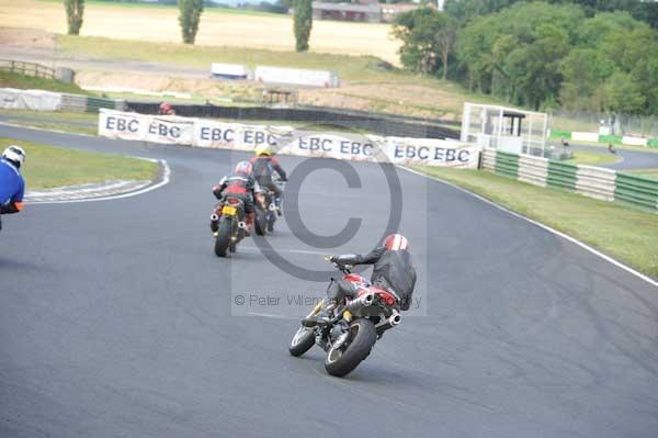 anglesey;brands hatch;cadwell park;croft;donington park;enduro digital images;event digital images;eventdigitalimages;mallory;no limits;oulton park;peter wileman photography;racing digital images;silverstone;snetterton;trackday digital images;trackday photos;vmcc banbury run;welsh 2 day enduro