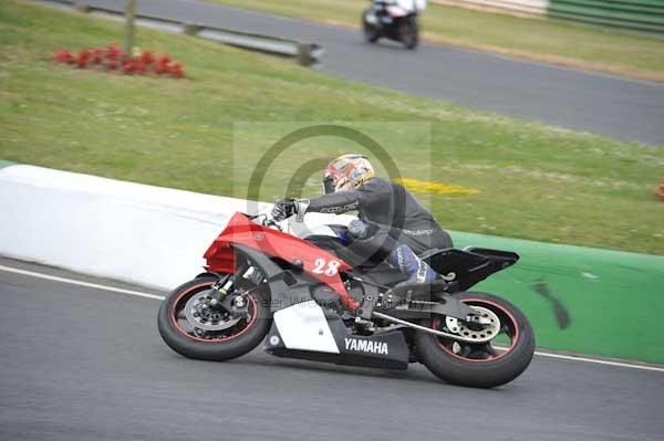 anglesey;brands hatch;cadwell park;croft;digital images;donington park;enduro;enduro digital images;event;event digital images;eventdigitalimages;mallory park;no limits;oulton park;peter wileman photography;racing;racing digital images;silverstone;snetterton;trackday;trackday digital images;trackday photos;vintage;vmcc banbury run;welsh 2 day enduro