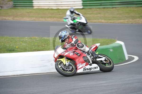 anglesey;brands hatch;cadwell park;croft;digital images;donington park;enduro;enduro digital images;event;event digital images;eventdigitalimages;mallory park;no limits;oulton park;peter wileman photography;racing;racing digital images;silverstone;snetterton;trackday;trackday digital images;trackday photos;vintage;vmcc banbury run;welsh 2 day enduro