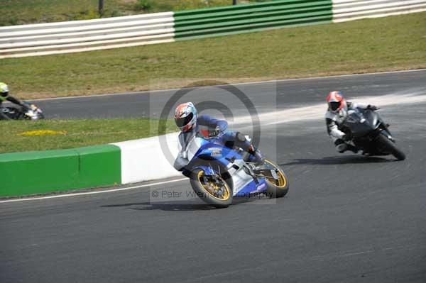 anglesey;brands hatch;cadwell park;croft;digital images;donington park;enduro;enduro digital images;event;event digital images;eventdigitalimages;mallory park;no limits;oulton park;peter wileman photography;racing;racing digital images;silverstone;snetterton;trackday;trackday digital images;trackday photos;vintage;vmcc banbury run;welsh 2 day enduro