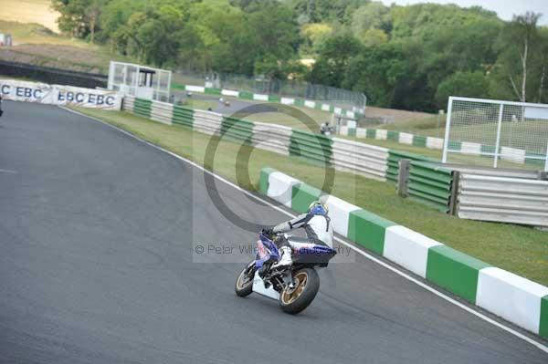 anglesey;brands hatch;cadwell park;croft;digital images;donington park;enduro;enduro digital images;event;event digital images;eventdigitalimages;mallory park;no limits;oulton park;peter wileman photography;racing;racing digital images;silverstone;snetterton;trackday;trackday digital images;trackday photos;vintage;vmcc banbury run;welsh 2 day enduro