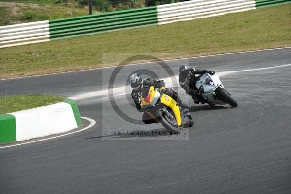 anglesey;brands hatch;cadwell park;croft;digital images;donington park;enduro;enduro digital images;event;event digital images;eventdigitalimages;mallory park;no limits;oulton park;peter wileman photography;racing;racing digital images;silverstone;snetterton;trackday;trackday digital images;trackday photos;vintage;vmcc banbury run;welsh 2 day enduro