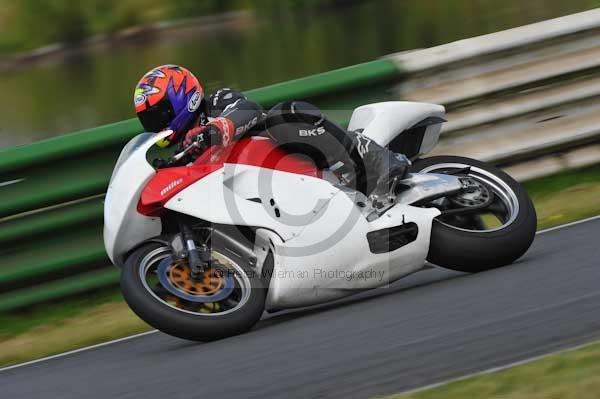 anglesey;brands hatch;cadwell park;croft;digital images;donington park;enduro;enduro digital images;event;event digital images;eventdigitalimages;mallory park;no limits;oulton park;peter wileman photography;racing;racing digital images;silverstone;snetterton;trackday;trackday digital images;trackday photos;vintage;vmcc banbury run;welsh 2 day enduro