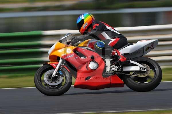 anglesey;brands hatch;cadwell park;croft;digital images;donington park;enduro;enduro digital images;event;event digital images;eventdigitalimages;mallory park;no limits;oulton park;peter wileman photography;racing;racing digital images;silverstone;snetterton;trackday;trackday digital images;trackday photos;vintage;vmcc banbury run;welsh 2 day enduro