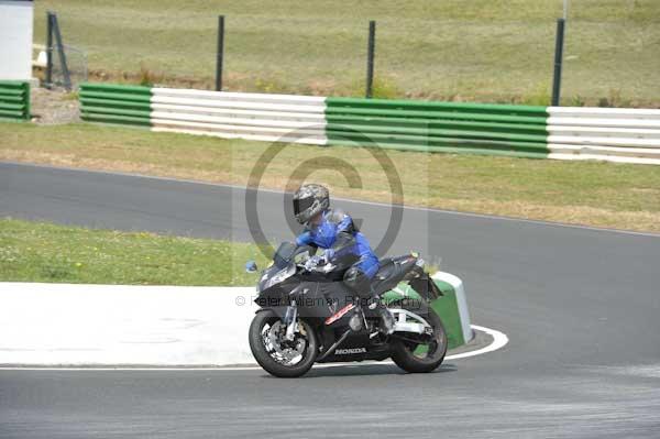 anglesey;brands hatch;cadwell park;croft;digital images;donington park;enduro;enduro digital images;event;event digital images;eventdigitalimages;mallory park;no limits;oulton park;peter wileman photography;racing;racing digital images;silverstone;snetterton;trackday;trackday digital images;trackday photos;vintage;vmcc banbury run;welsh 2 day enduro