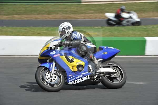 anglesey;brands hatch;cadwell park;croft;digital images;donington park;enduro;enduro digital images;event;event digital images;eventdigitalimages;mallory park;no limits;oulton park;peter wileman photography;racing;racing digital images;silverstone;snetterton;trackday;trackday digital images;trackday photos;vintage;vmcc banbury run;welsh 2 day enduro