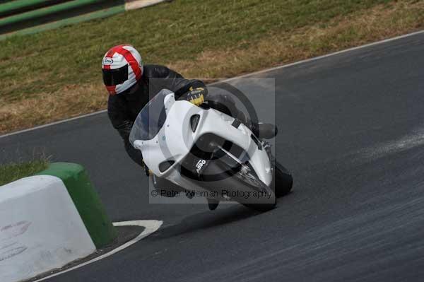 anglesey;brands hatch;cadwell park;croft;digital images;donington park;enduro;enduro digital images;event;event digital images;eventdigitalimages;mallory park;no limits;oulton park;peter wileman photography;racing;racing digital images;silverstone;snetterton;trackday;trackday digital images;trackday photos;vintage;vmcc banbury run;welsh 2 day enduro