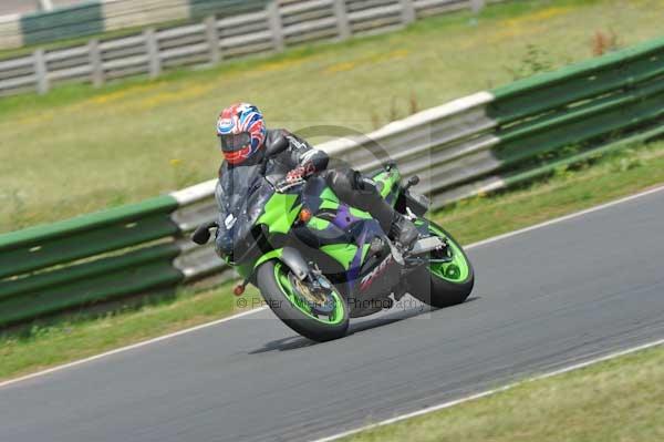 anglesey;brands hatch;cadwell park;croft;digital images;donington park;enduro;enduro digital images;event;event digital images;eventdigitalimages;mallory park;no limits;oulton park;peter wileman photography;racing;racing digital images;silverstone;snetterton;trackday;trackday digital images;trackday photos;vintage;vmcc banbury run;welsh 2 day enduro