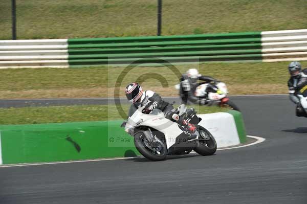 anglesey;brands hatch;cadwell park;croft;digital images;donington park;enduro;enduro digital images;event;event digital images;eventdigitalimages;mallory park;no limits;oulton park;peter wileman photography;racing;racing digital images;silverstone;snetterton;trackday;trackday digital images;trackday photos;vintage;vmcc banbury run;welsh 2 day enduro