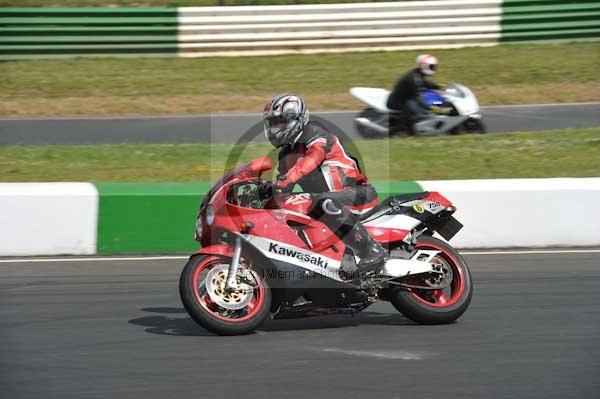 anglesey;brands hatch;cadwell park;croft;digital images;donington park;enduro;enduro digital images;event;event digital images;eventdigitalimages;mallory park;no limits;oulton park;peter wileman photography;racing;racing digital images;silverstone;snetterton;trackday;trackday digital images;trackday photos;vintage;vmcc banbury run;welsh 2 day enduro