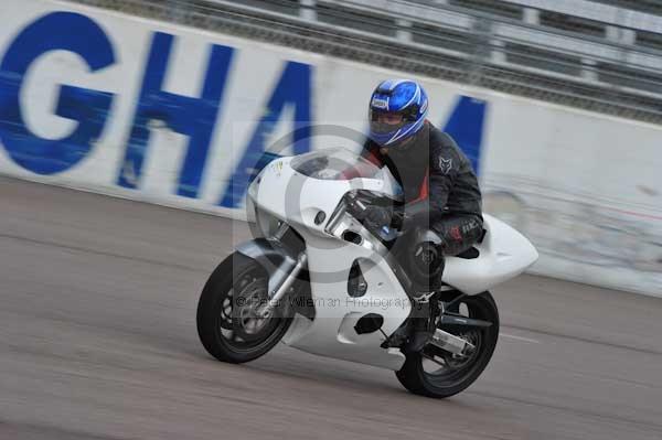 anglesey;brands hatch;cadwell park;croft;digital images;donington park;enduro;enduro digital images;event;event digital images;eventdigitalimages;mallory park;no limits;oulton park;peter wileman photography;racing;racing digital images;silverstone;snetterton;trackday;trackday digital images;trackday photos;vintage;vmcc banbury run;welsh 2 day enduro