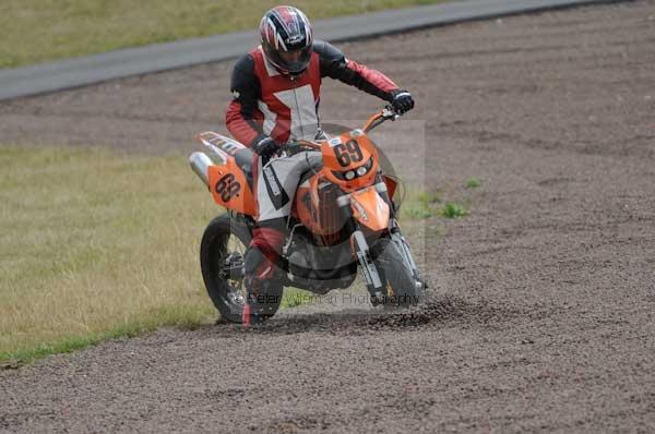 anglesey;brands hatch;cadwell park;croft;digital images;donington park;enduro;enduro digital images;event;event digital images;eventdigitalimages;mallory park;no limits;oulton park;peter wileman photography;racing;racing digital images;silverstone;snetterton;trackday;trackday digital images;trackday photos;vintage;vmcc banbury run;welsh 2 day enduro