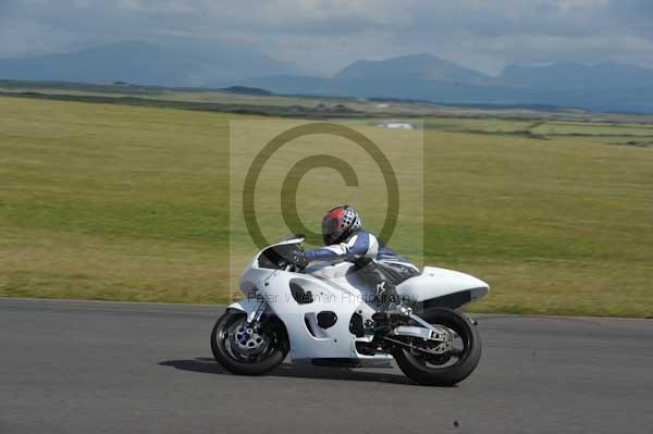 anglesey;brands hatch;cadwell park;croft;digital images;donington park;enduro;enduro digital images;event;event digital images;eventdigitalimages;mallory park;no limits;oulton park;peter wileman photography;racing;racing digital images;silverstone;snetterton;trackday;trackday digital images;trackday photos;vintage;vmcc banbury run;welsh 2 day enduro