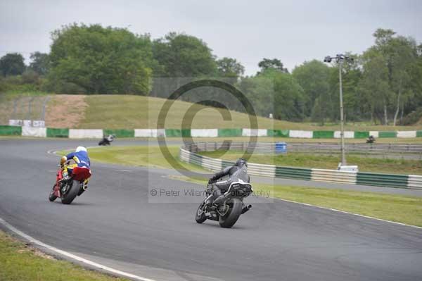 anglesey;brands hatch;cadwell park;croft;digital images;donington park;enduro;enduro digital images;event;event digital images;eventdigitalimages;mallory park;no limits;oulton park;peter wileman photography;racing;racing digital images;silverstone;snetterton;trackday;trackday digital images;trackday photos;vintage;vmcc banbury run;welsh 2 day enduro